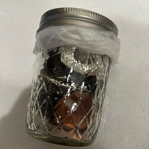Mystery pendant jar